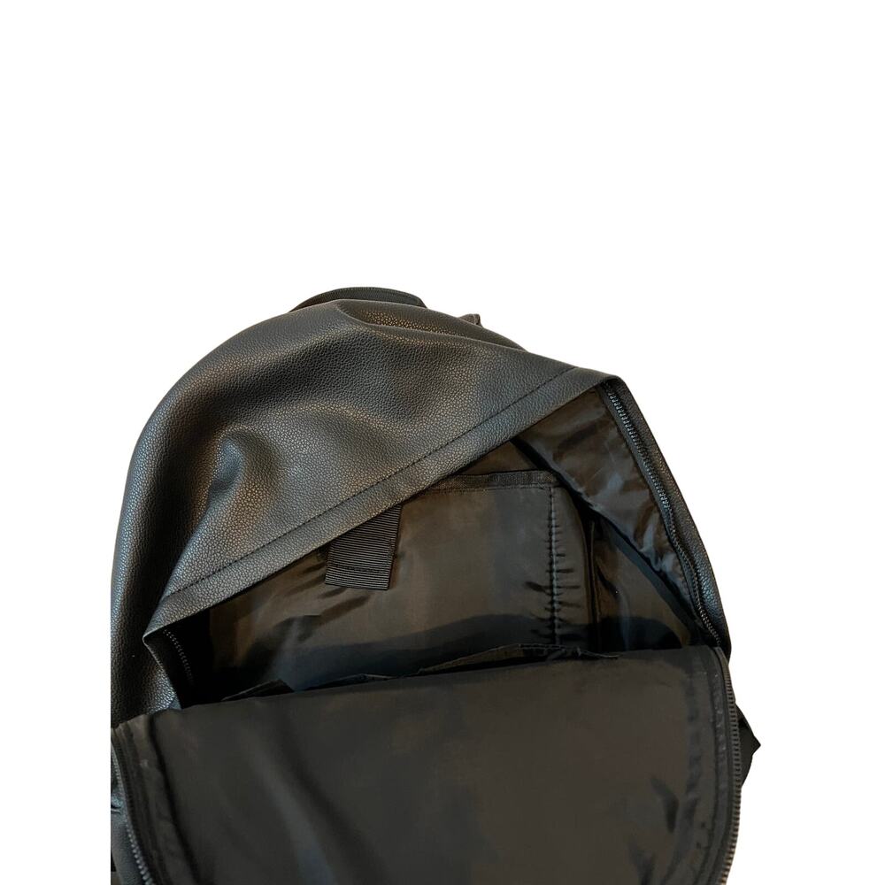 Generic Faux Leather Computer Backpack - Picture 2 of 3